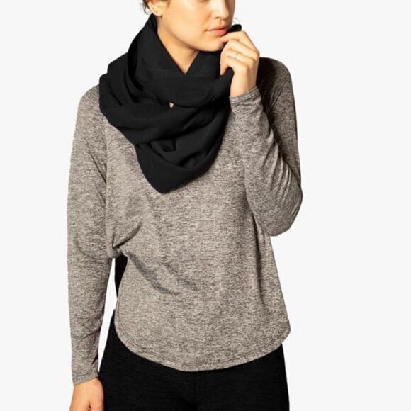 Beyond Yoga Pocket Infinity Scarf - Picture 2 of 2